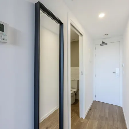 אכסניה Micasainn Coliving *