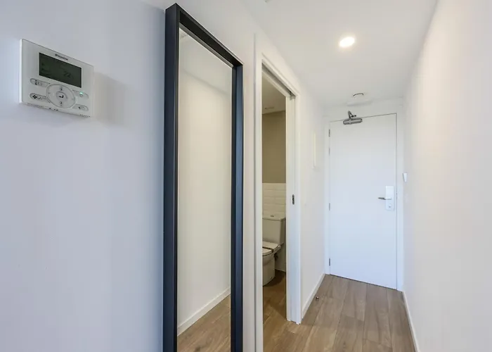 אכסניה Micasainn Coliving *
